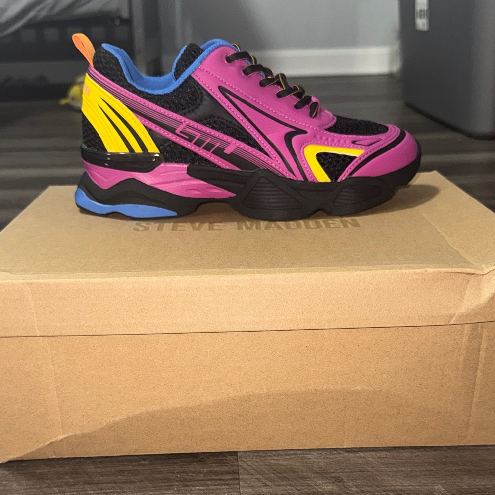 Steve Madden Pink and Yellow Athletic Shoe